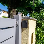 La Veranda Di Marconi 別荘