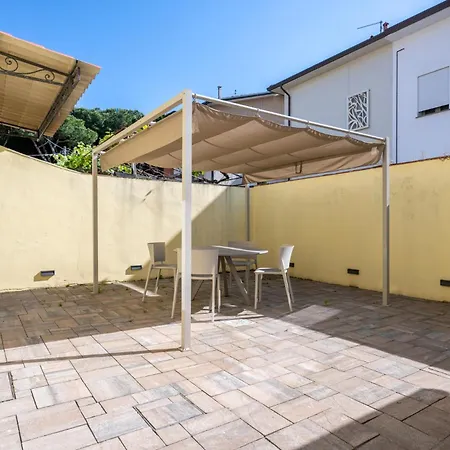 Casa vacanze La Veranda Di Marconi Lido di Camaiore